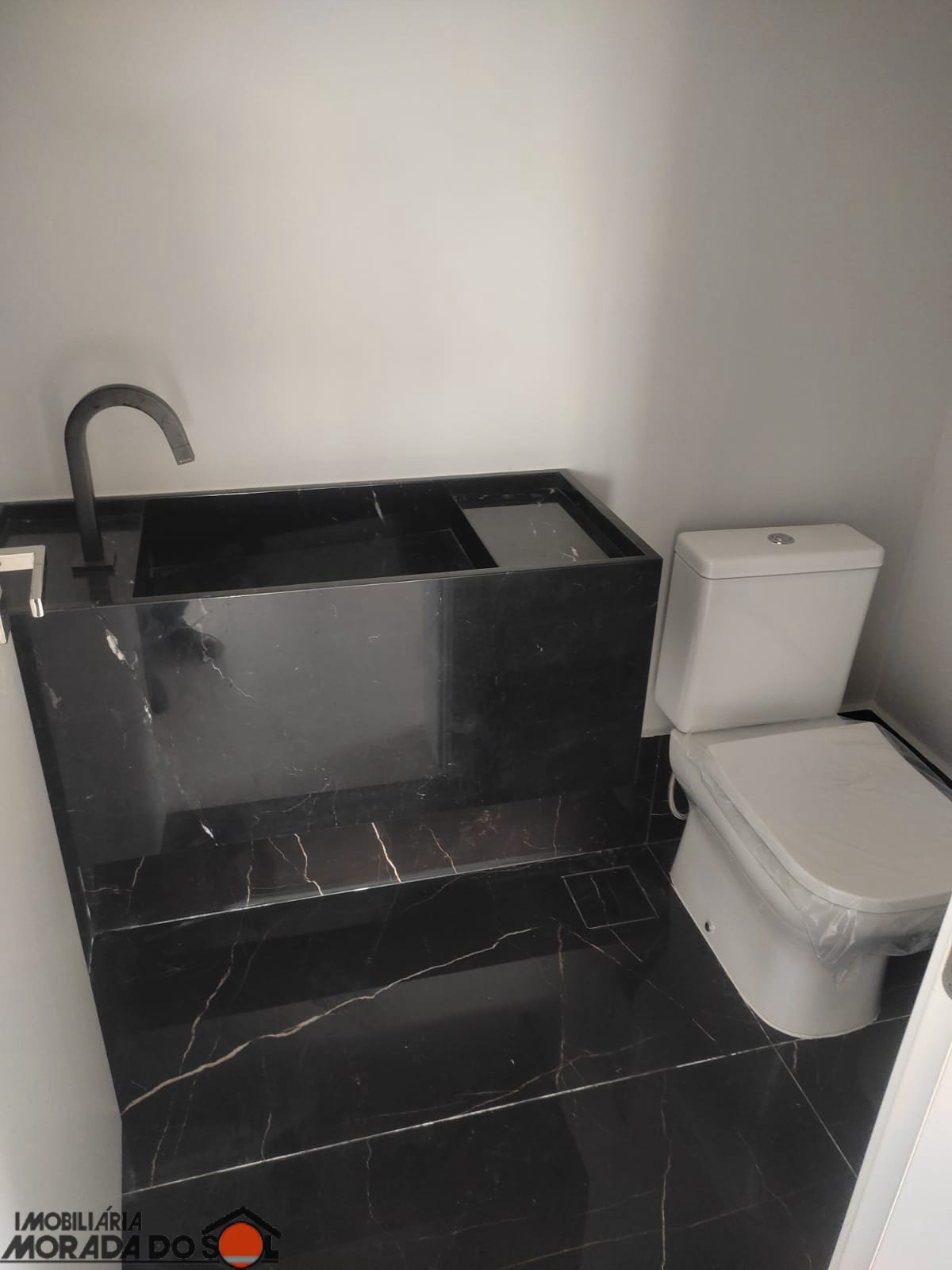 Apartamento para venda no bairro Zona 01 Centro de Maringá - Foto 22