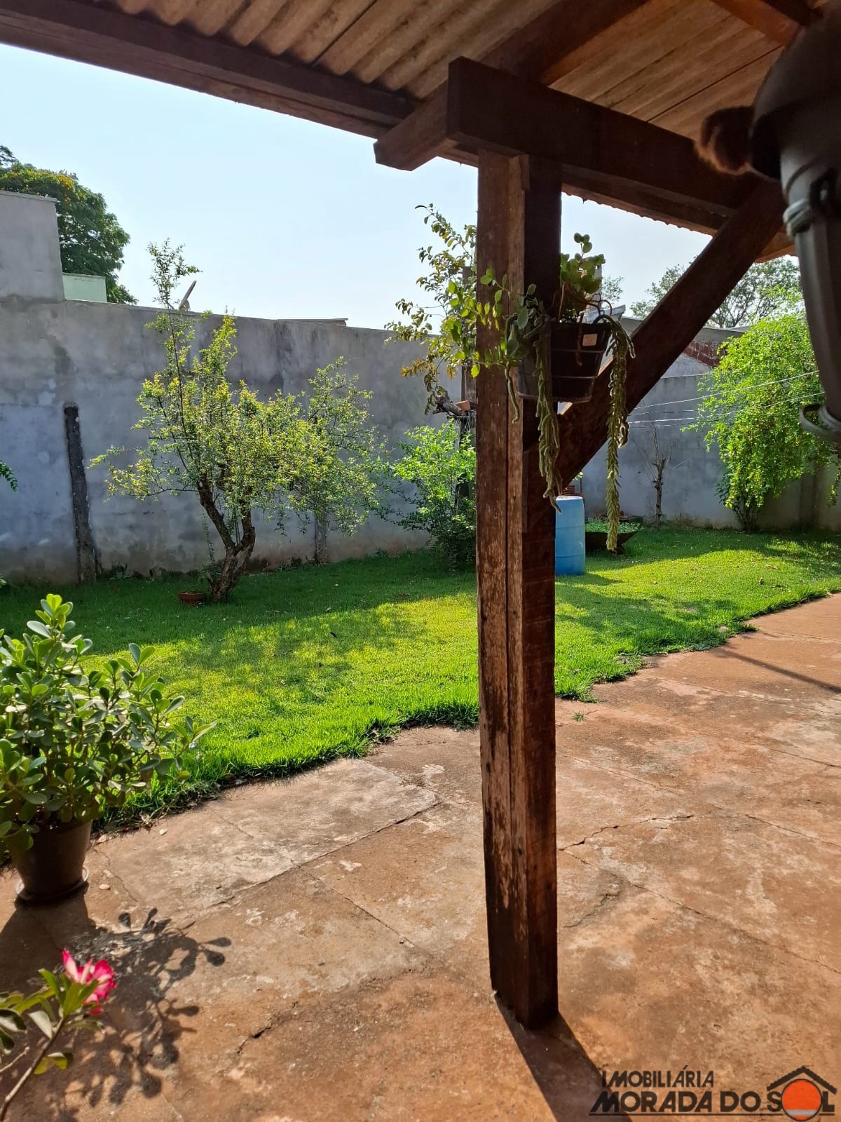 Casa Residencial para venda no Conjunto Habitacional Sanenge III em Maringá com 307,5m² por R$ 310.000,00