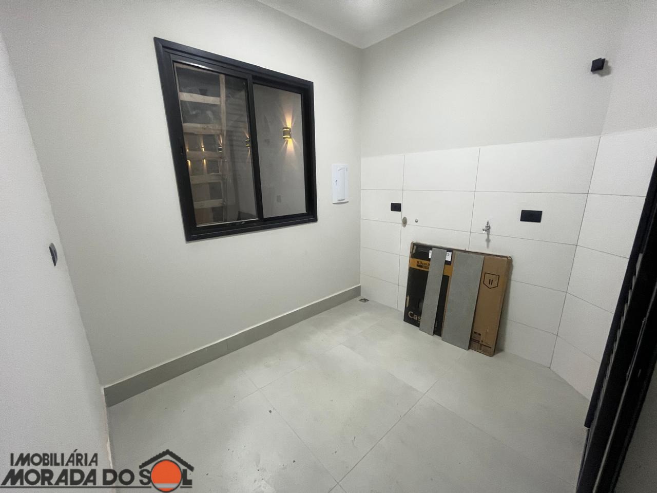 Casa Residencial para venda no bairro Jardim Verônica de Maringá - Foto 9