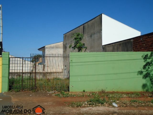 Sobrado para venda no bairro Jardim dos Pássaros de Maringá - Foto 13