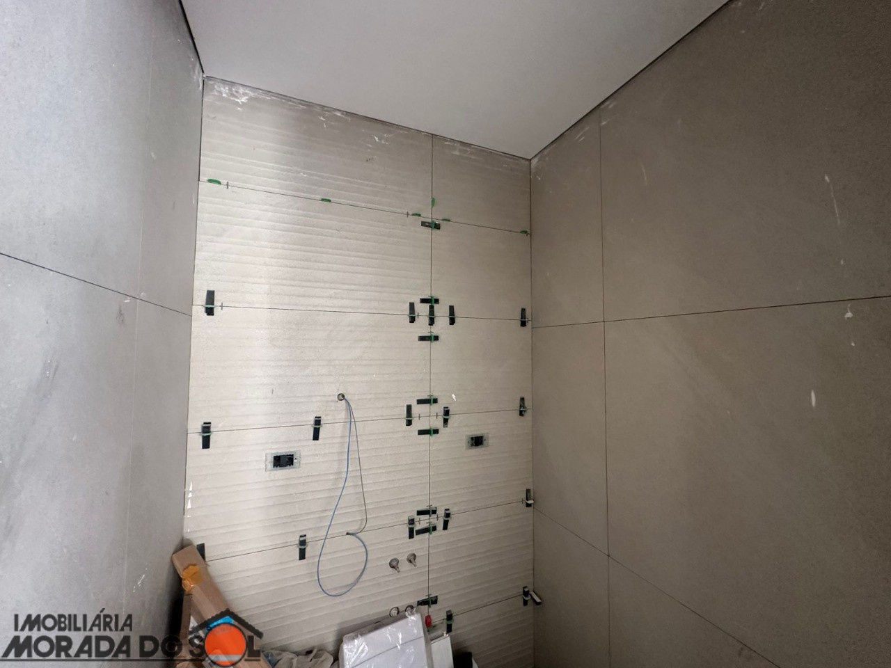 Sobrado para venda no bairro Jardim Munique de Maringá - Foto 12