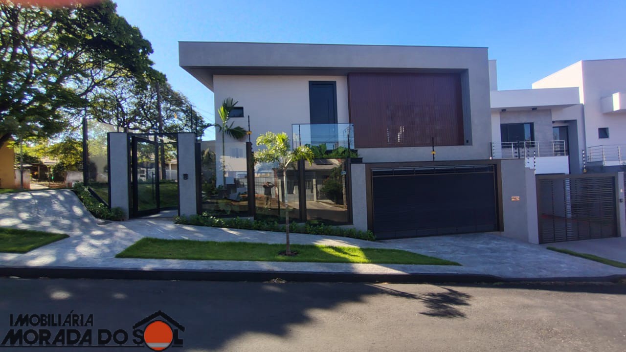 Sobrado para venda no Vila Progresso em Maringá com 237,5m² por R$ 1.599.000,00