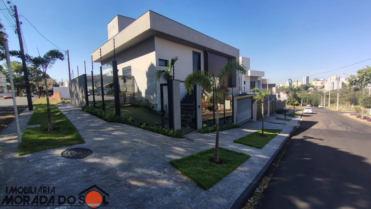 Sobrado para venda no Vila Progresso em Maringá com 237,5m² por R$ 1.599.000,00