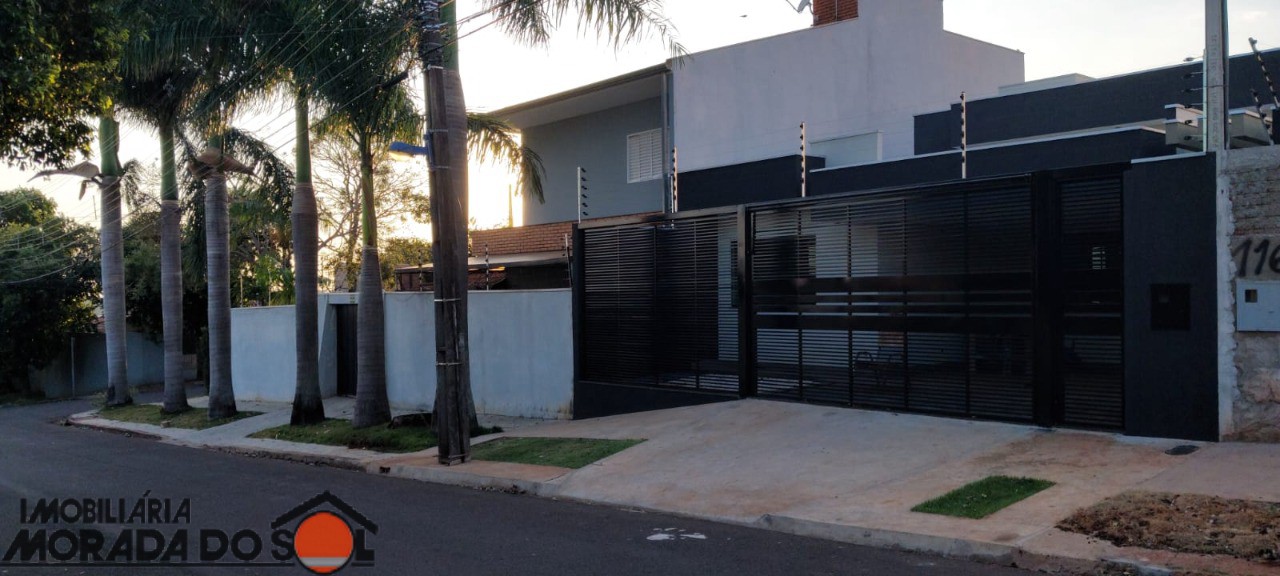 Casa Residencial para venda no Conjunto Residencial Branca Vieira em Maringá com 94m² por R$ 590.000,00