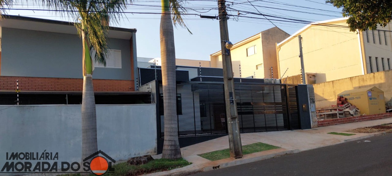 Casa Residencial para venda no Conjunto Residencial Branca Vieira em Maringá com 94m² por R$ 590.000,00