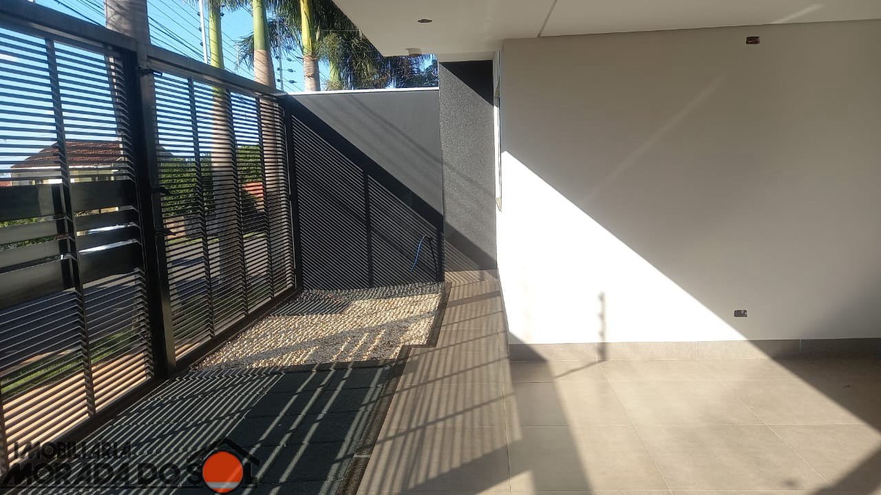 Casa Residencial para venda no Conjunto Residencial Branca Vieira em Maringá com 94m² por R$ 590.000,00