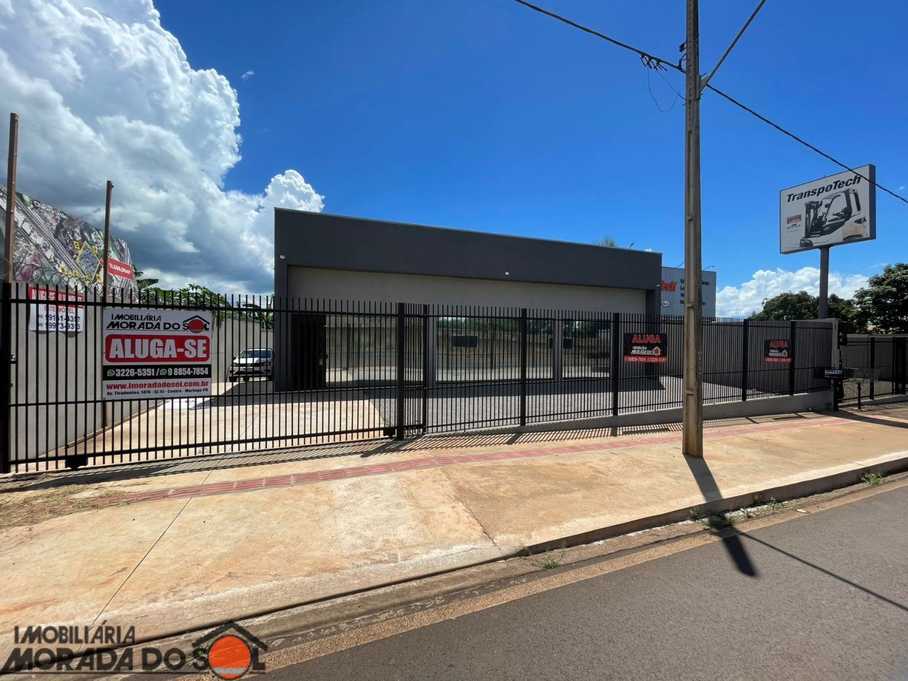 Galpão Comercial para venda no Parque Industrial Bandeirantes em Maringá com 700m² por R$ 2.500.000,00