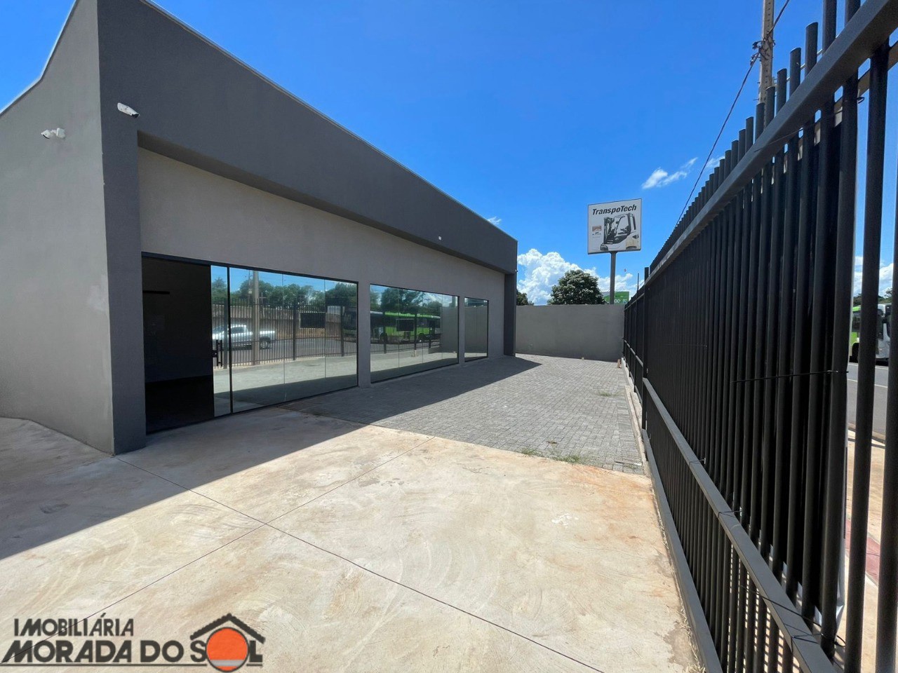 Galpão Comercial para venda no bairro Parque Industrial Bandeirantes de Maringá - Foto 5