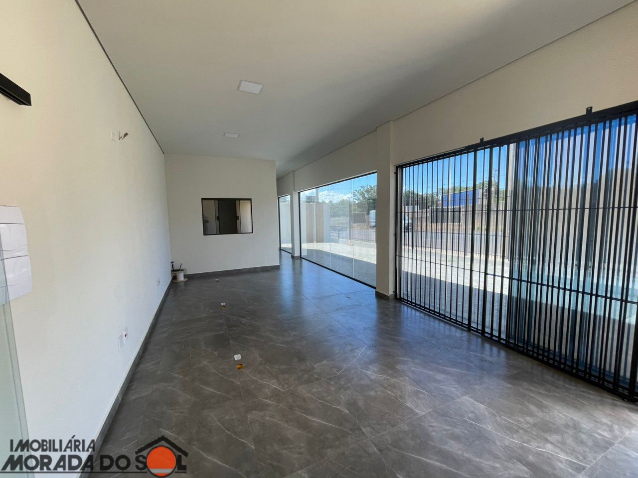 Galpão Comercial para venda no bairro Parque Industrial Bandeirantes de Maringá - Foto 6
