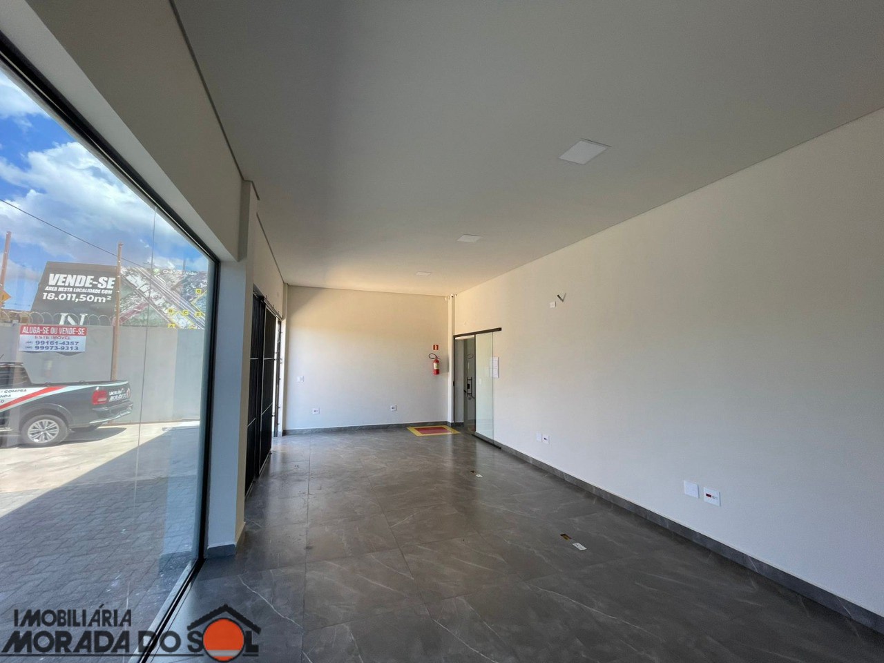 Galpão Comercial para venda no bairro Parque Industrial Bandeirantes de Maringá - Foto 7