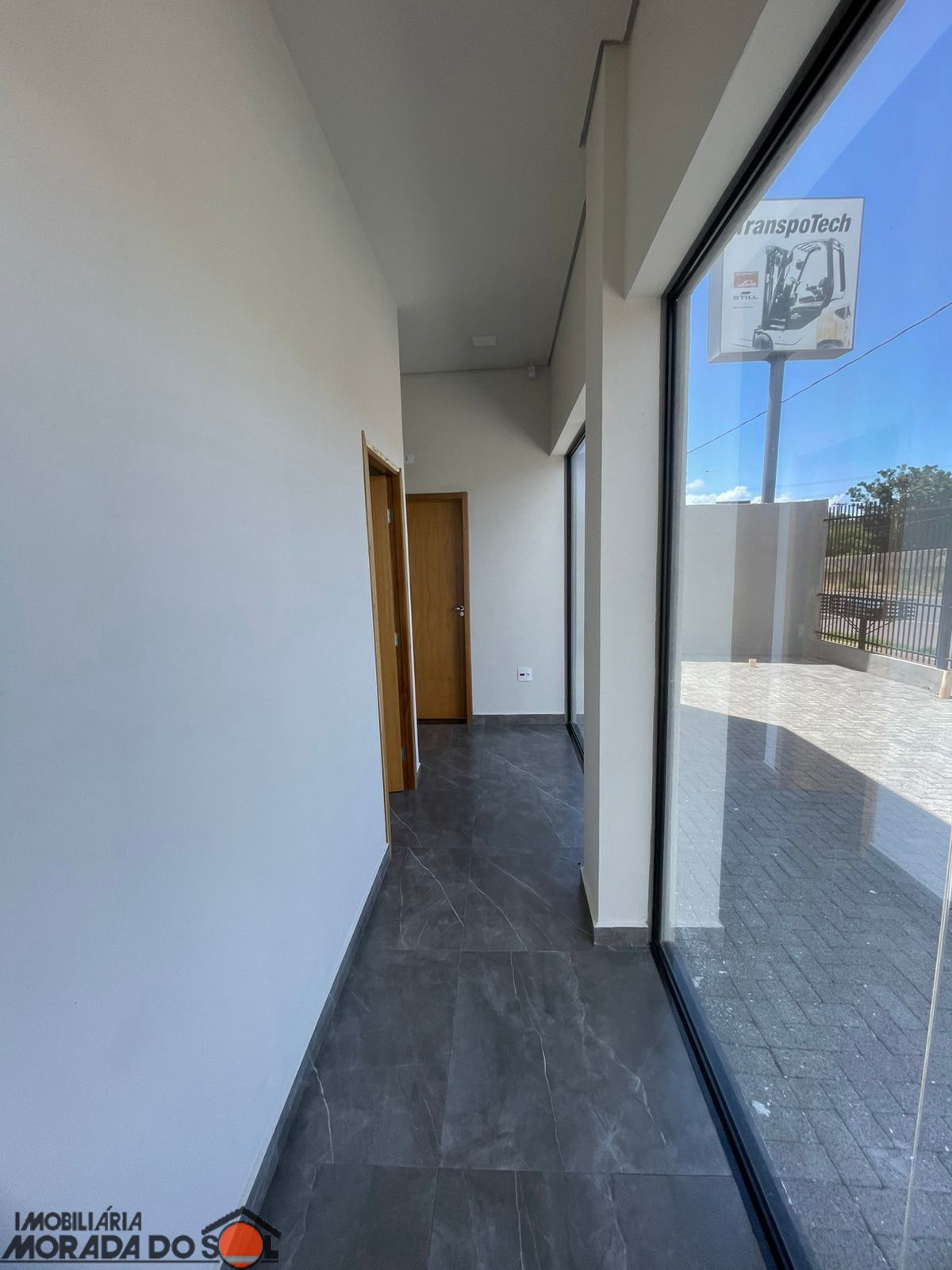Galpão Comercial para venda no bairro Parque Industrial Bandeirantes de Maringá - Foto 8