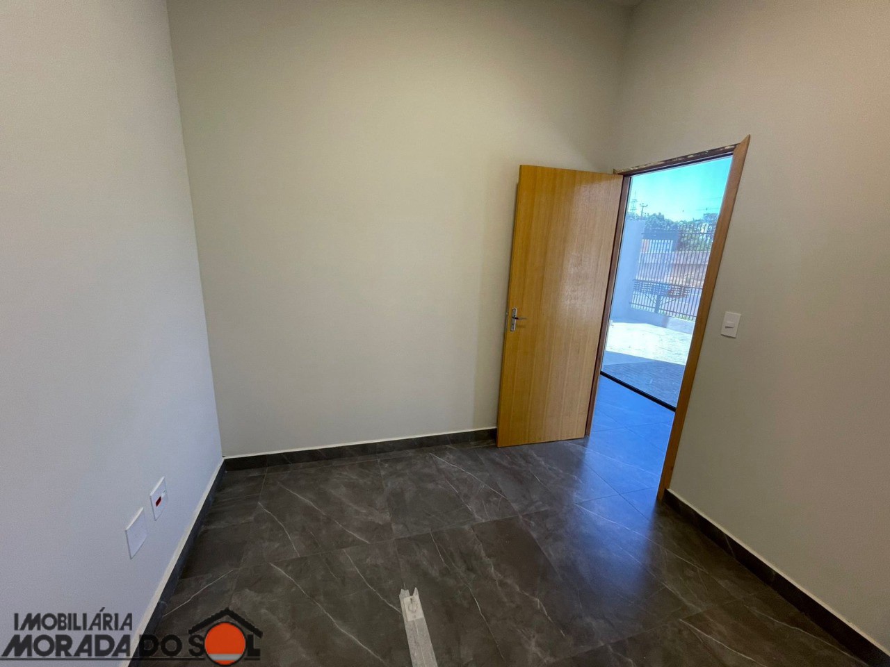 Galpão Comercial para venda no bairro Parque Industrial Bandeirantes de Maringá - Foto 10