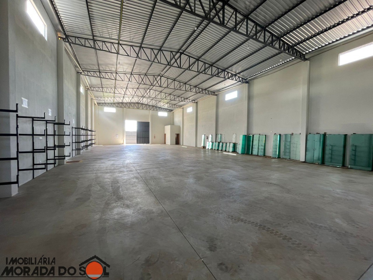 Galpão Comercial para venda no bairro Parque Industrial Bandeirantes de Maringá - Foto 15