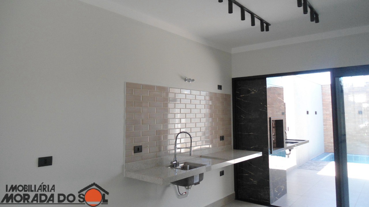 Casa Residencial para venda no bairro Parque das Bandeiras de Maringá - Foto 5