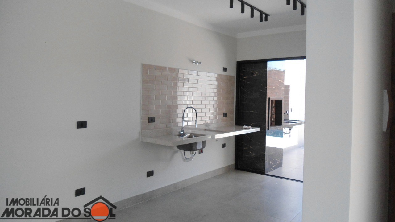 Casa Residencial para venda no bairro Parque das Bandeiras de Maringá - Foto 12