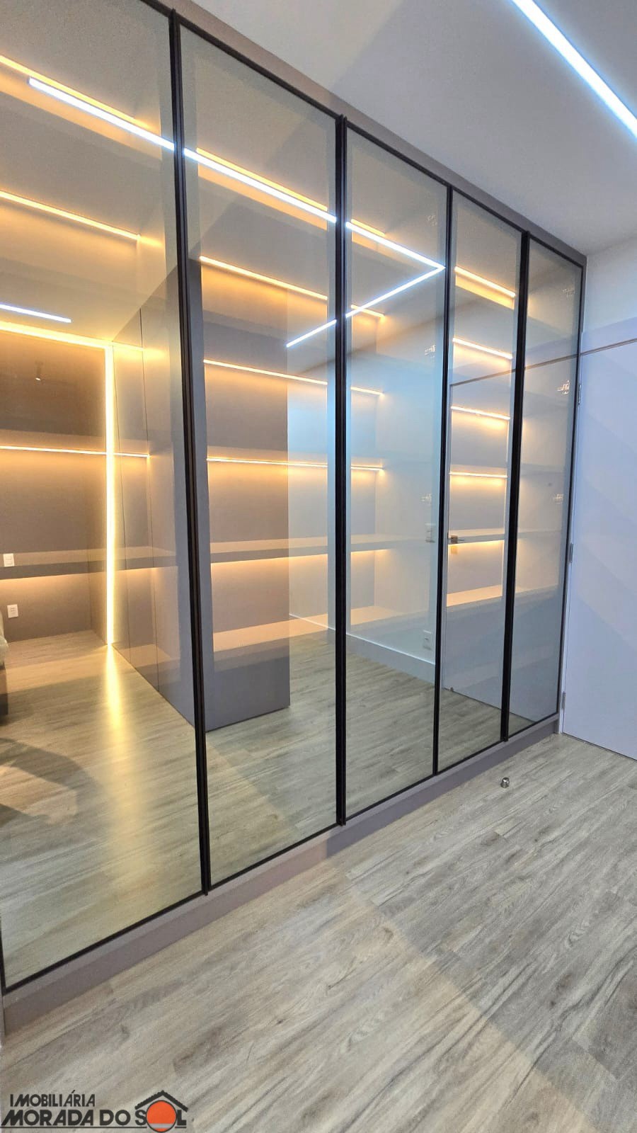 Apartamento para venda no bairro Zona 03 de Maringá - Foto 17