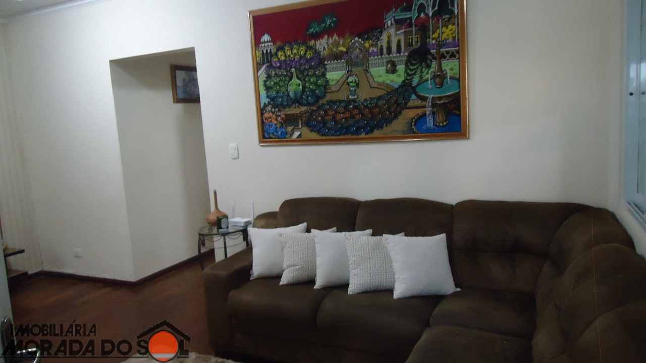 Casa Residencial para venda no bairro Jardim Santa Helena de Maringá - Foto 6