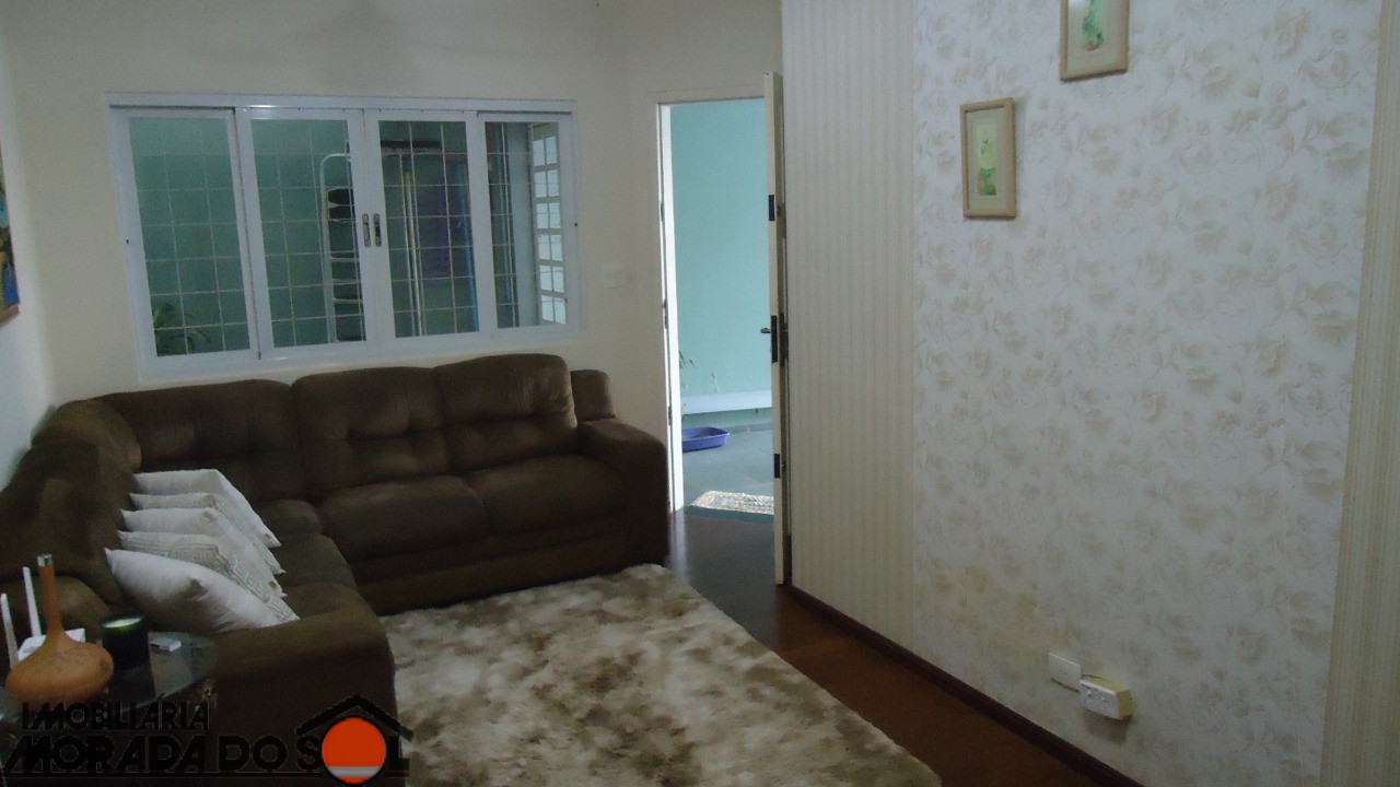 Casa Residencial para venda no bairro Jardim Santa Helena de Maringá - Foto 7