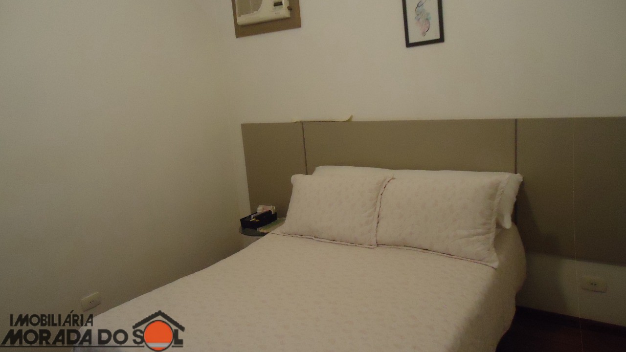 Casa Residencial para venda no bairro Jardim Santa Helena de Maringá - Foto 9