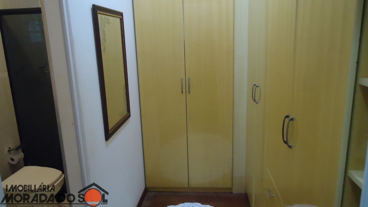 Casa Residencial para venda no bairro Jardim Santa Helena de Maringá - Foto 12