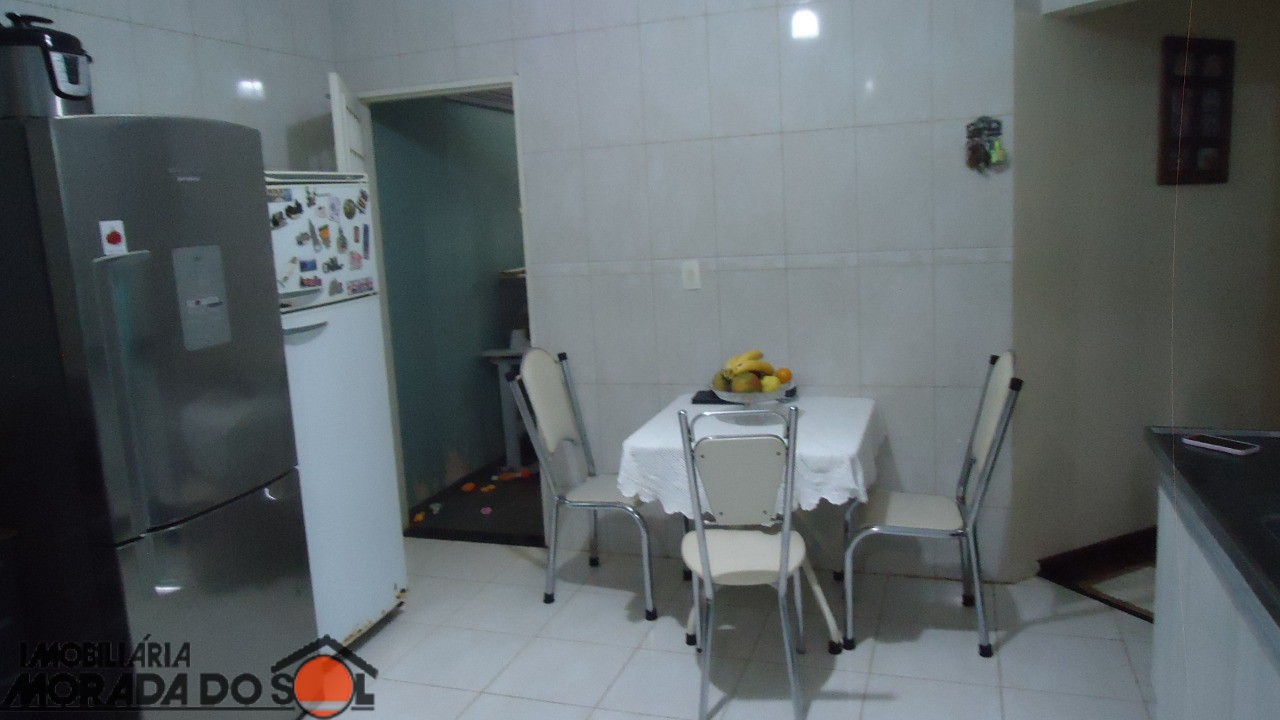 Casa Residencial para venda no bairro Jardim Santa Helena de Maringá - Foto 20