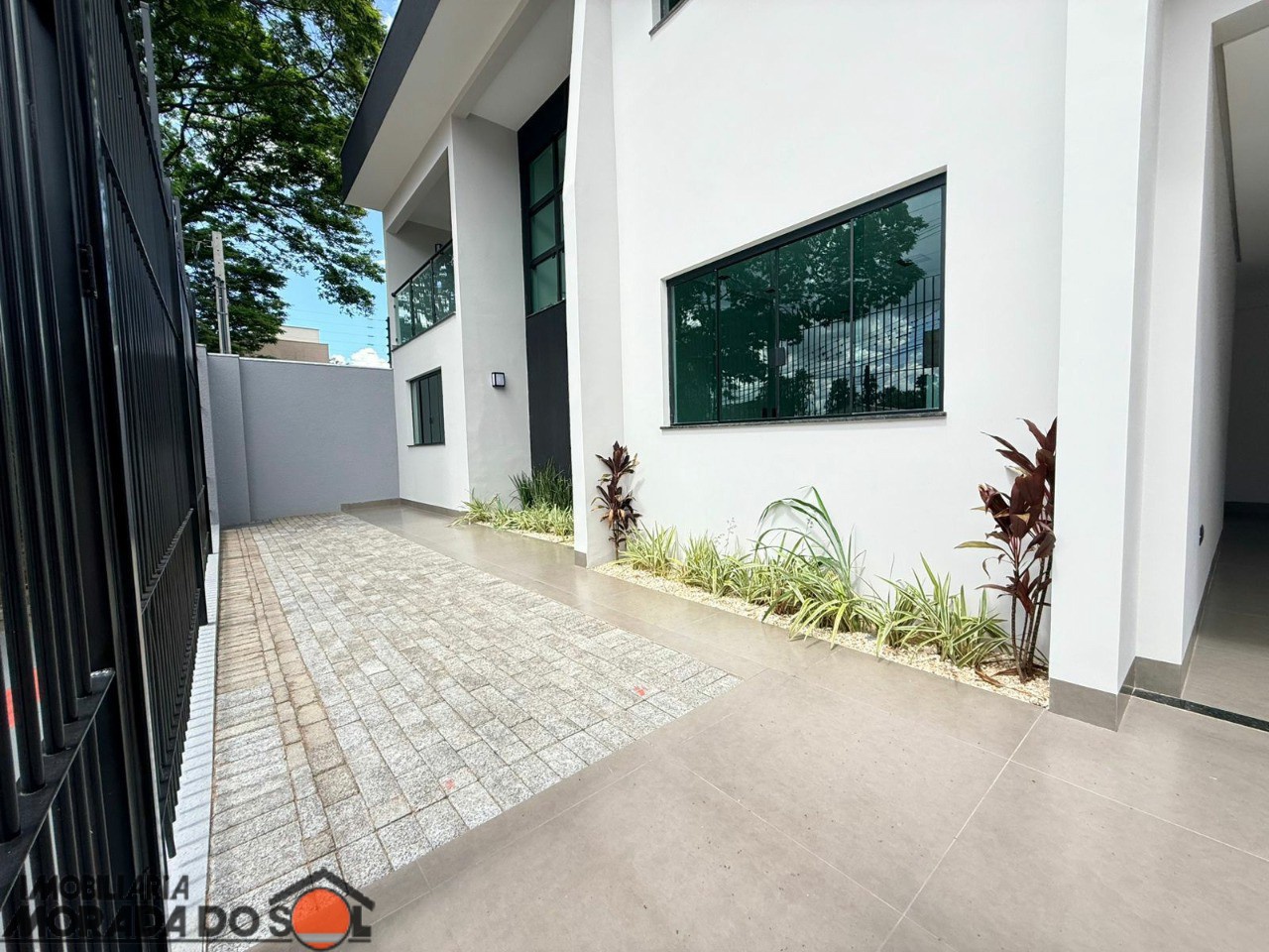 Sobrado para venda no Zona 06 em Maringá com 309m² por R$ 1.550.000,00