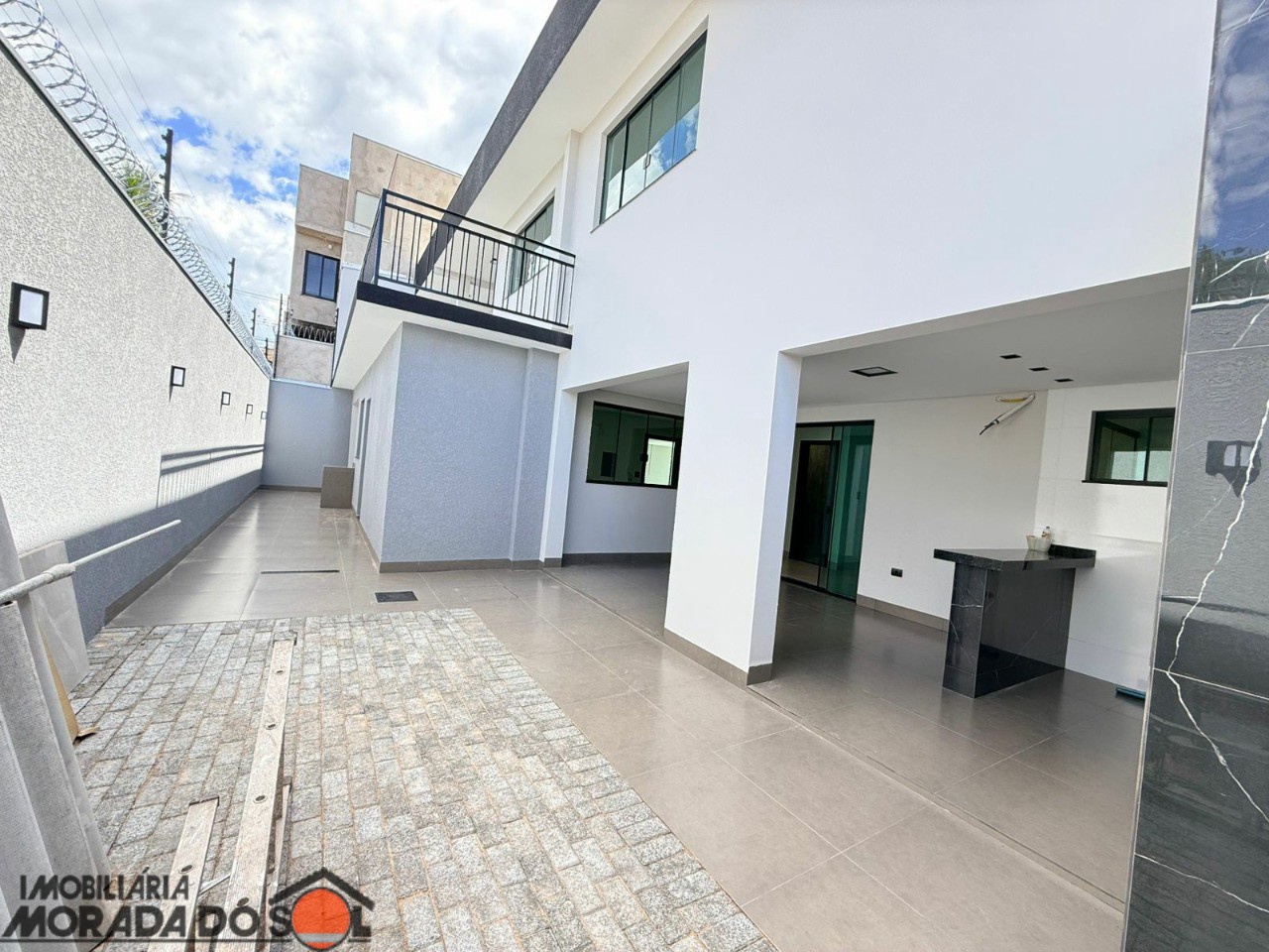 Sobrado para venda no Zona 06 em Maringá com 309m² por R$ 1.550.000,00