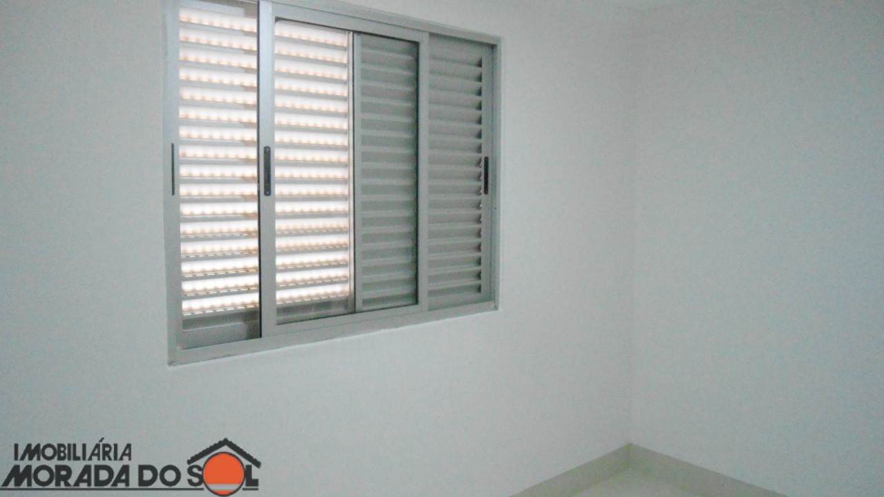 Apartamento para venda no bairro Conjunto Habitacional Lea Leal de Maringá - Foto 8