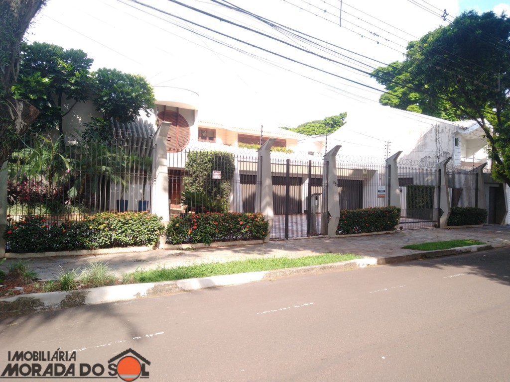 Sobrado para venda no Zona 02 em Maringá com 910m² por R$ 3.900.000,00