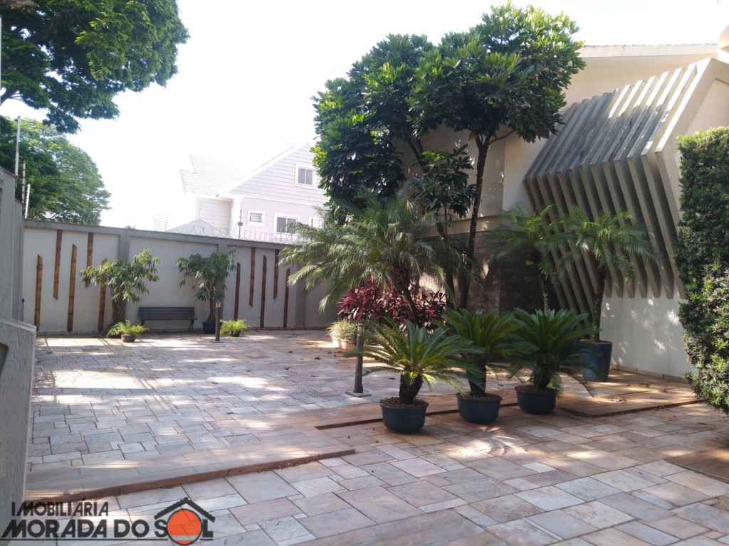 Sobrado para venda no Zona 02 em Maringá com 910m² por R$ 3.900.000,00