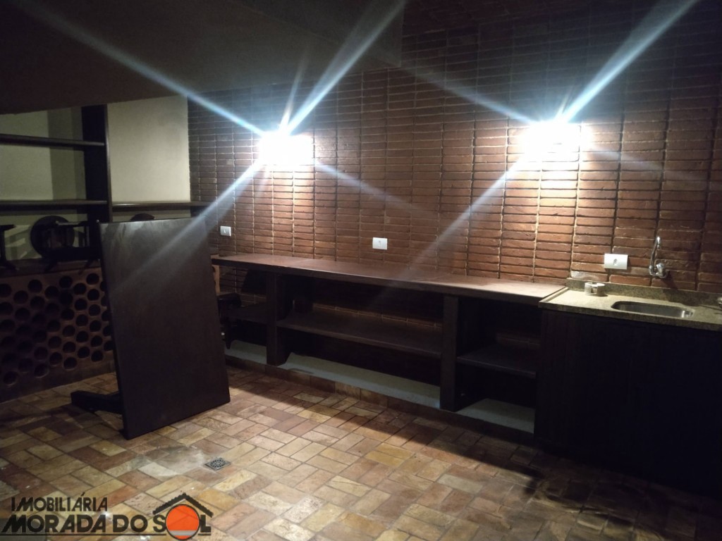 Sobrado para venda no bairro Zona 02 de Maringá - Foto 18