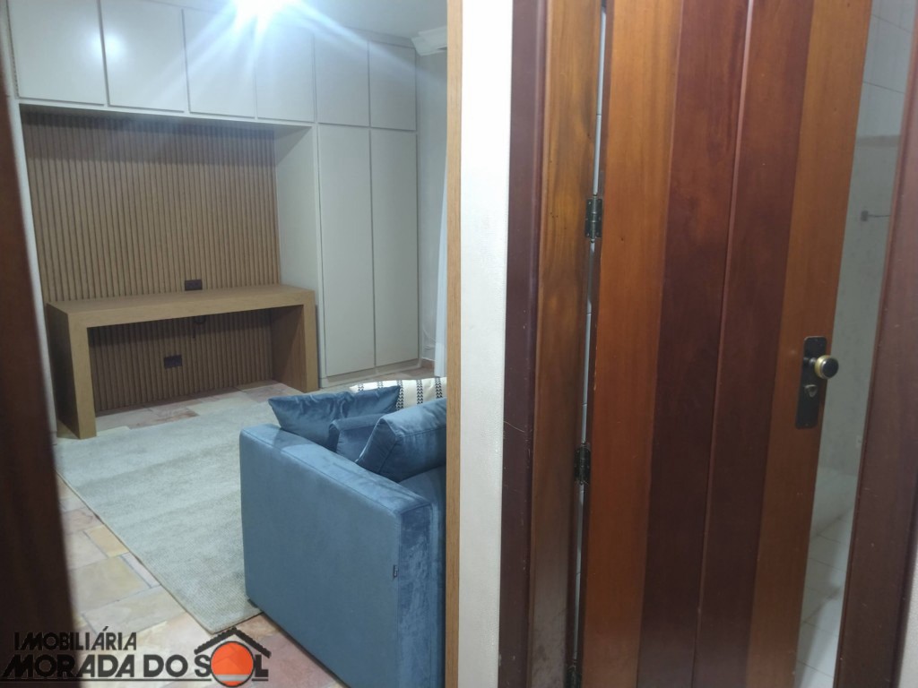 Sobrado para venda no bairro Zona 02 de Maringá - Foto 22