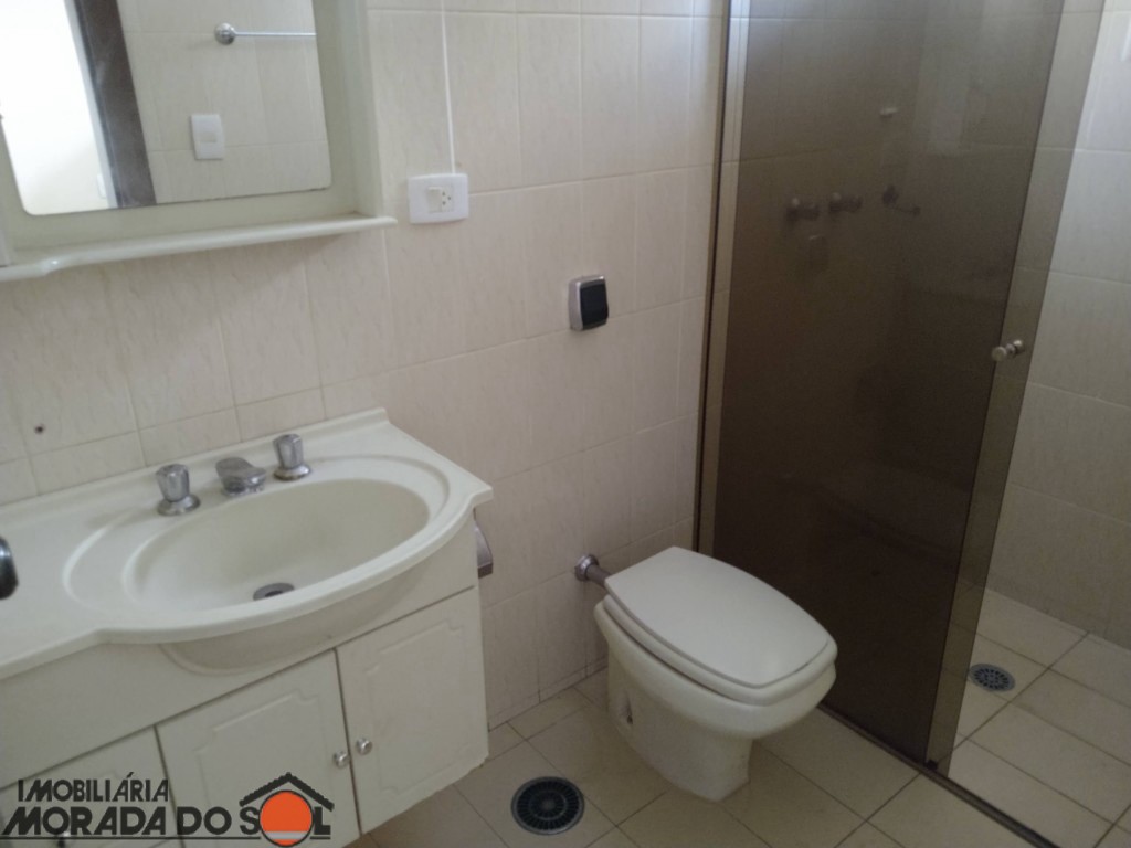 Sobrado para venda no bairro Zona 02 de Maringá - Foto 42
