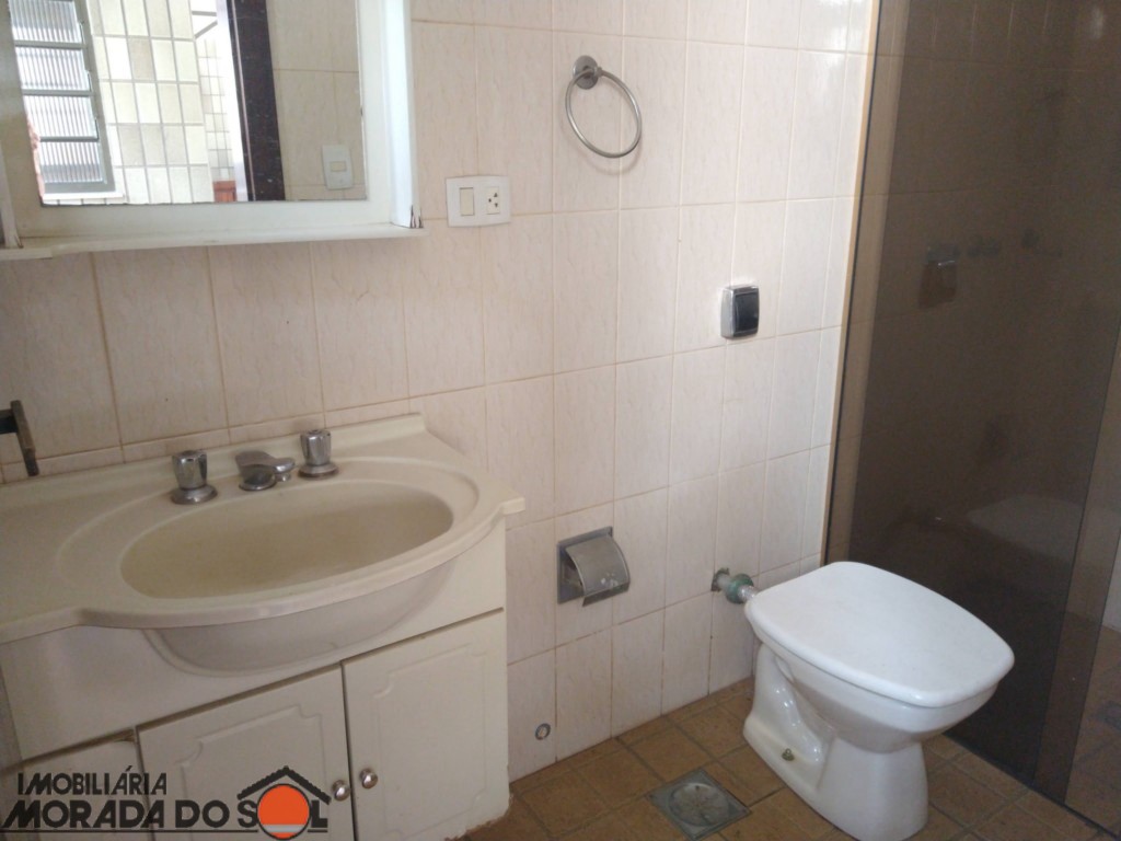 Sobrado para venda no bairro Zona 02 de Maringá - Foto 51