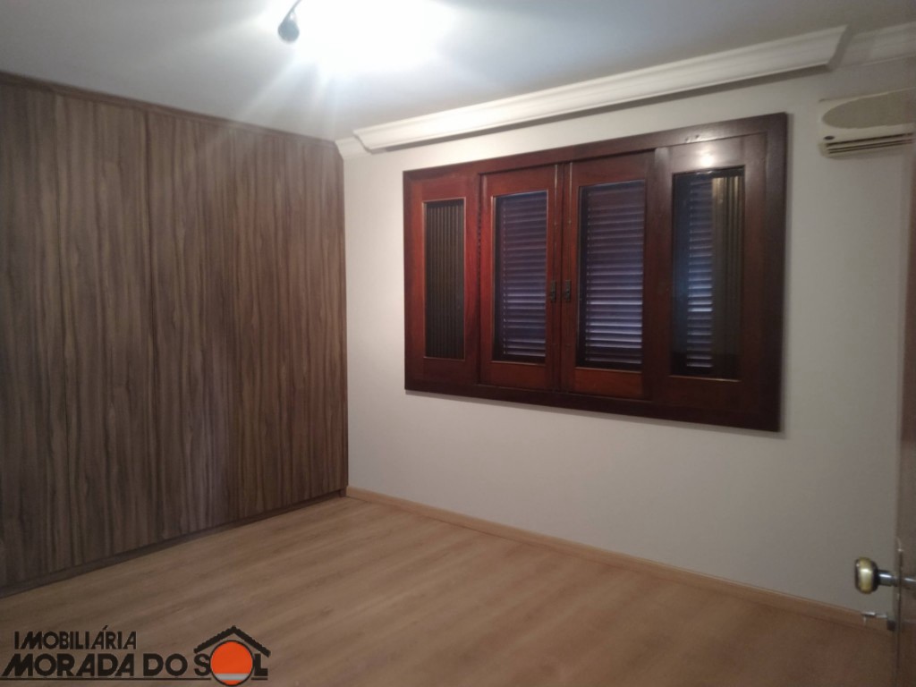 Sobrado para venda no bairro Zona 02 de Maringá - Foto 62