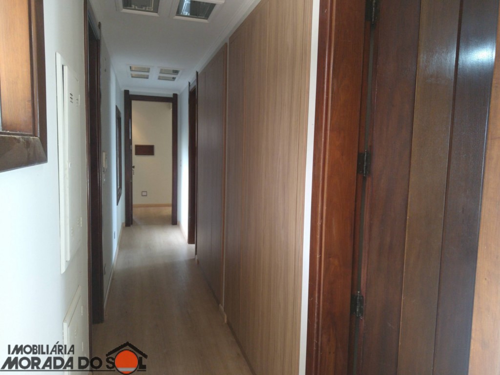 Sobrado para venda no bairro Zona 02 de Maringá - Foto 68