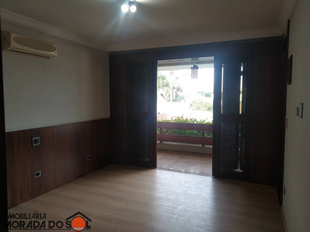 Sobrado para venda no bairro Zona 02 de Maringá - Foto 76