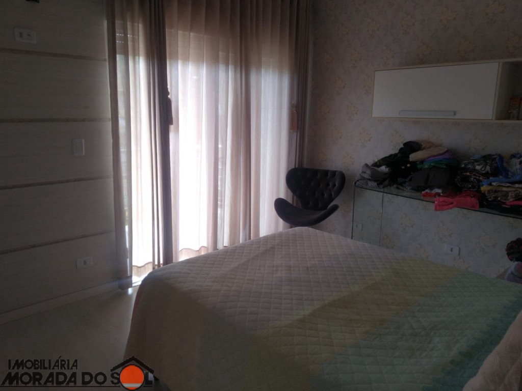 Sobrado para venda no bairro Zona 02 de Maringá - Foto 7