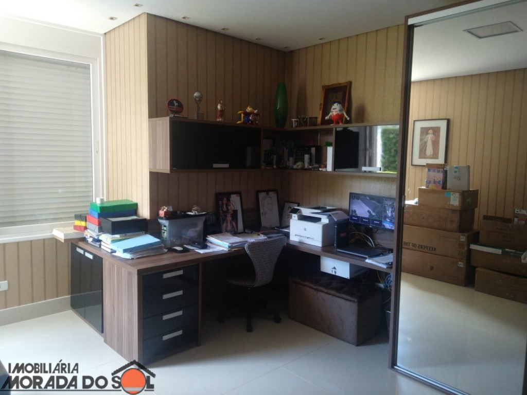 Sobrado para venda no bairro Zona 02 de Maringá - Foto 42