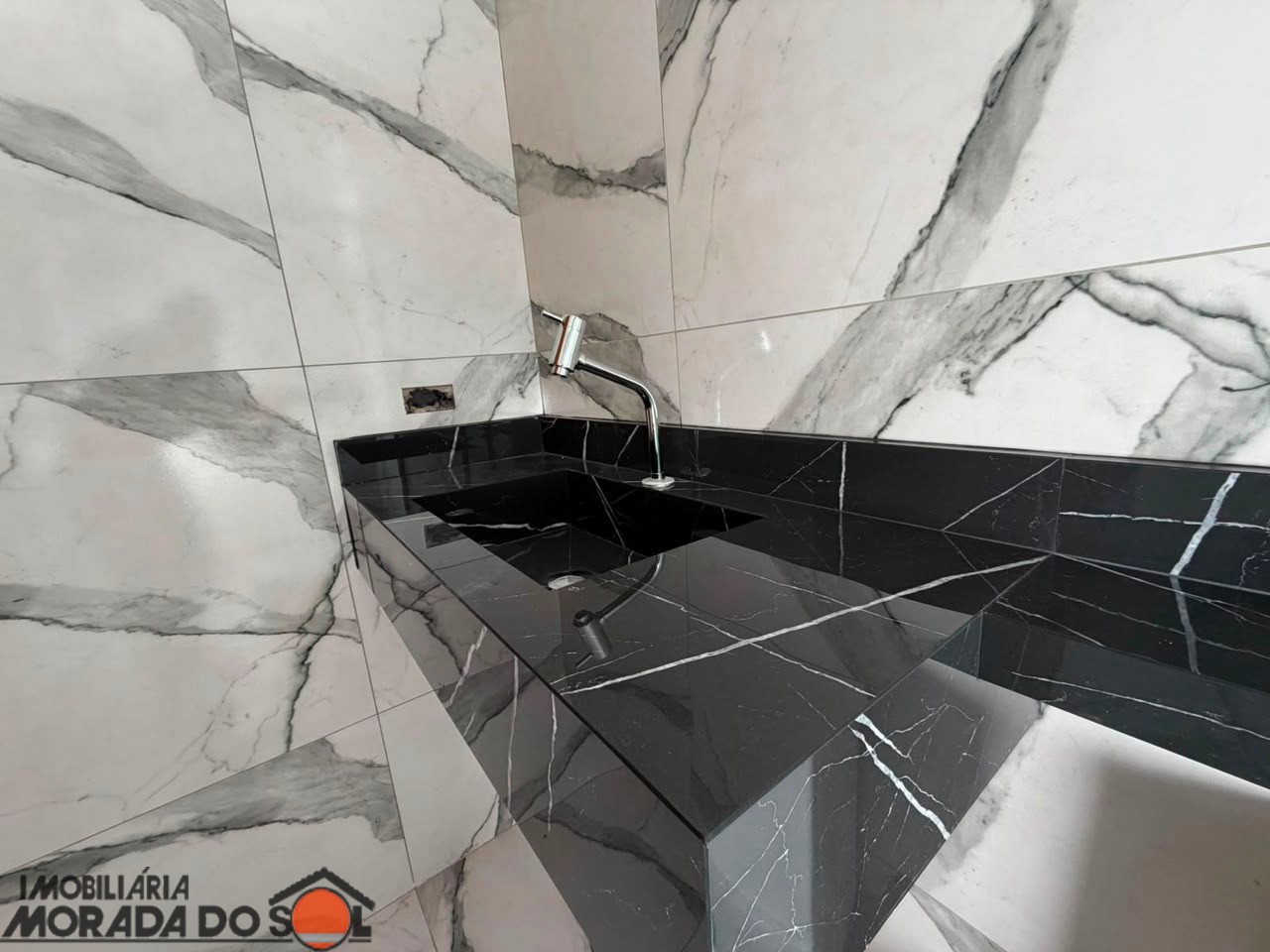 Casa Residencial para venda no bairro Conjunto Habitacional Requião de Maringá - Foto 12