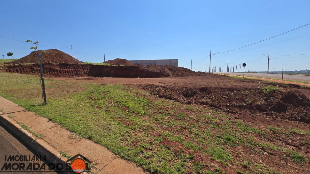 Terreno para venda no bairro Jardim Castanheira de Maringá - Foto 5