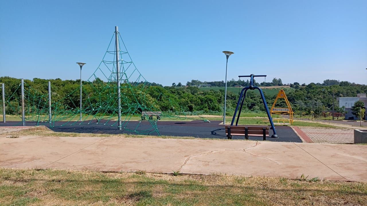 Terreno para venda no bairro Jardim Belo Horizonte (iguatemi) de Maringá - Foto 9