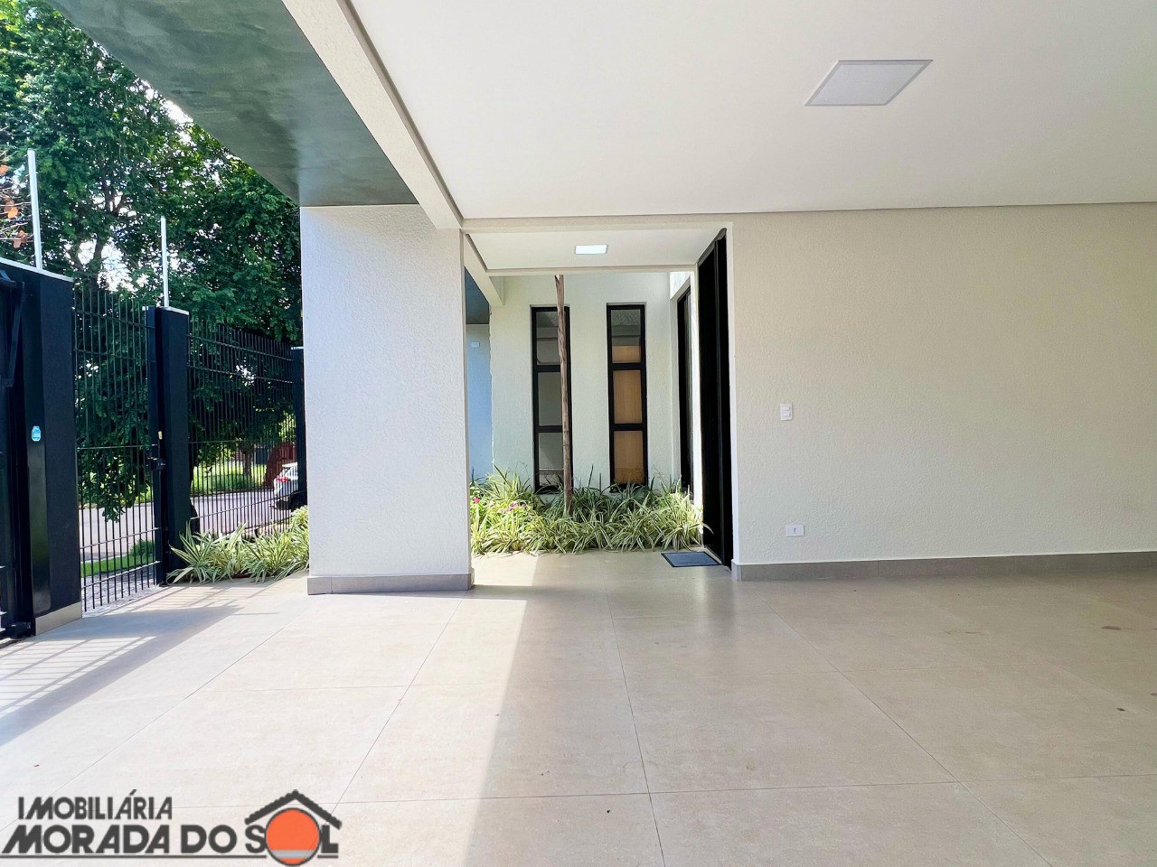 Casa Residencial para venda no bairro Jardim Itália de Maringá - Foto 4
