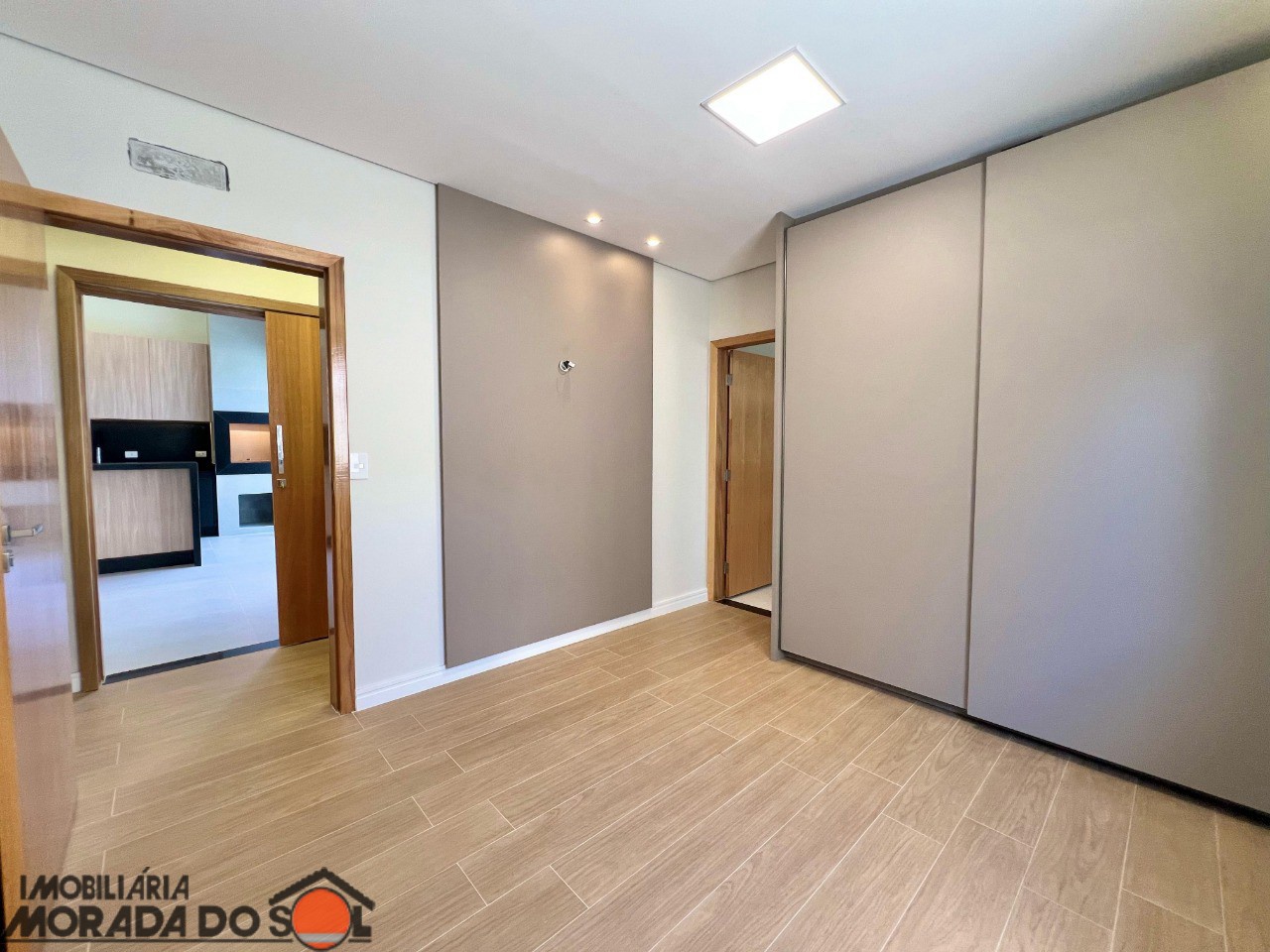 Casa Residencial para venda no bairro Jardim Itália de Maringá - Foto 8