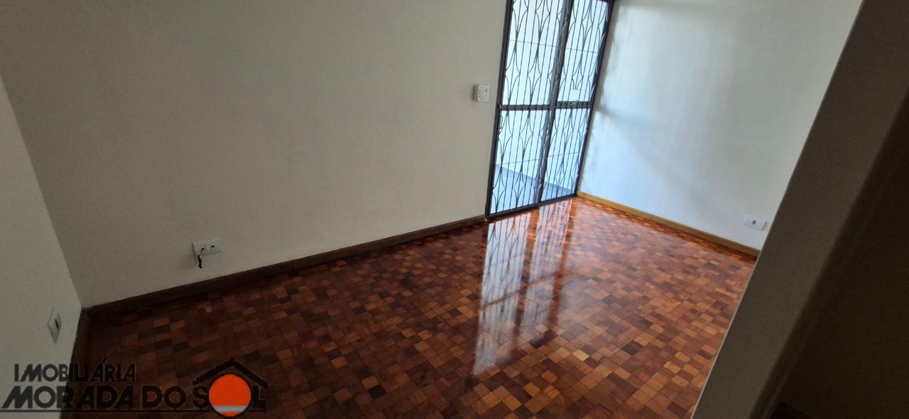 Sobrado para locação no bairro Zona 07 de Maringá - Foto 10