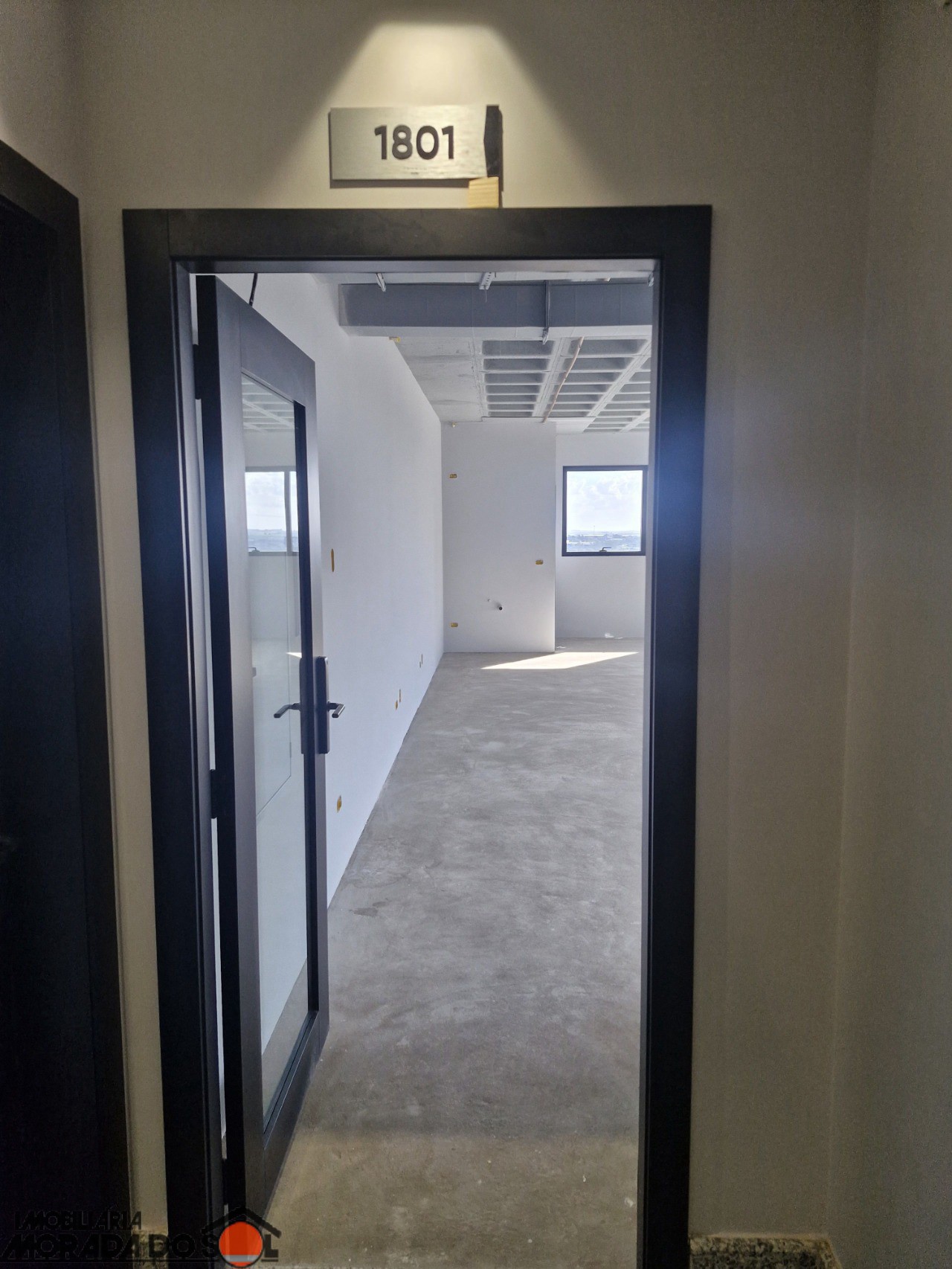Sala Comercial para locacao no Zona Armazém em Maringá com 109,65m² por R$ 8.800,00