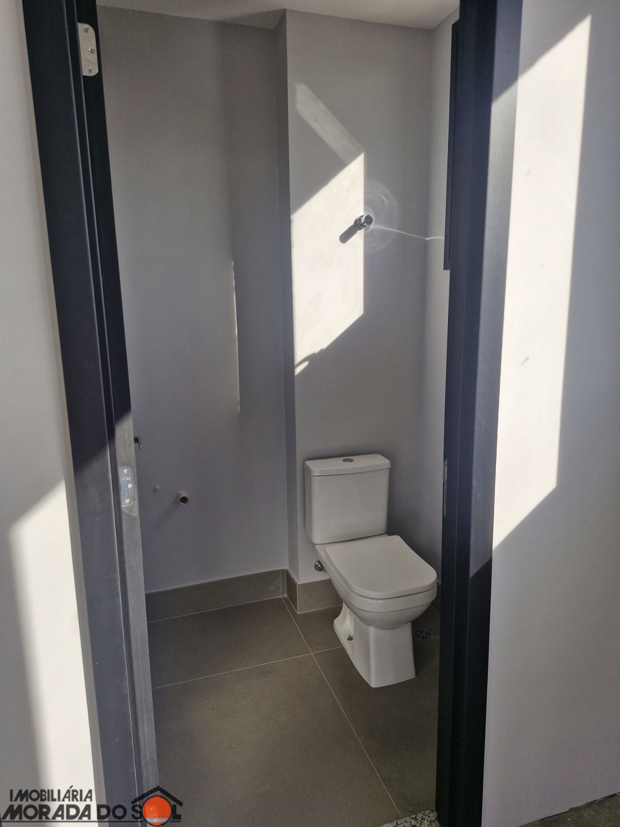 Sala Comercial para locação no bairro Zona Armazém de Maringá - Foto 9