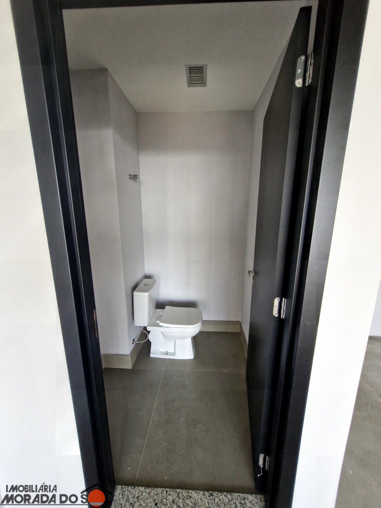 Sala Comercial para locação no bairro Zona Armazém de Maringá - Foto 7