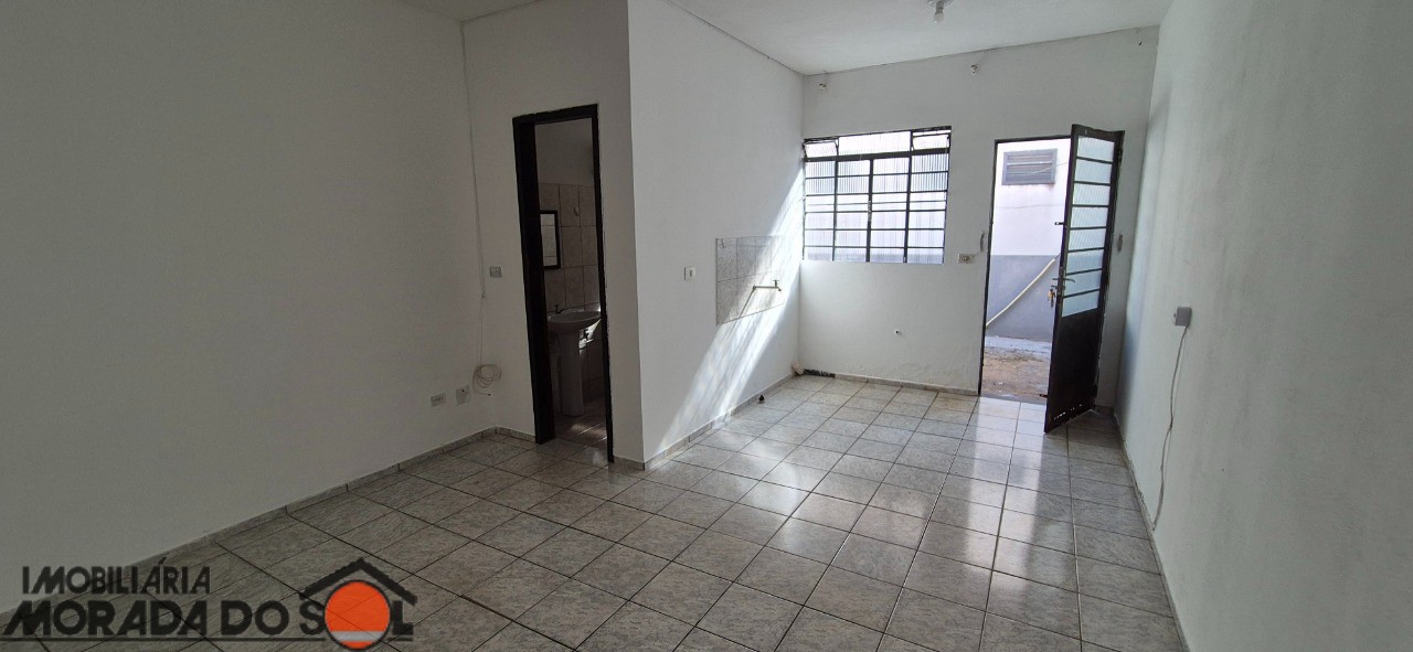 Kitinet para locação no bairro Zona 07 de Maringá - Foto 7