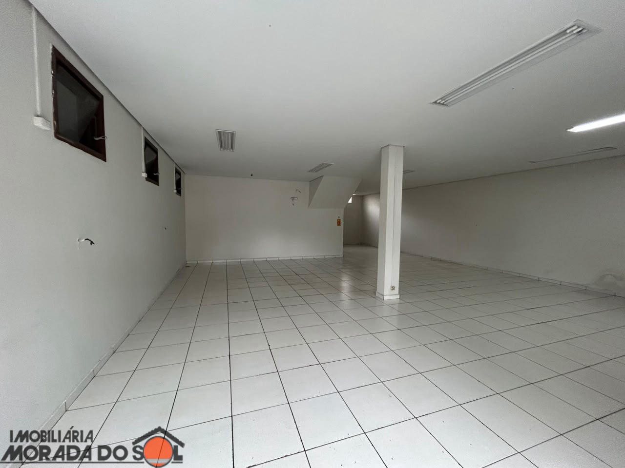 Salão para locacao no Jardim America em Maringá com 140m² por R$ 2.900,00
